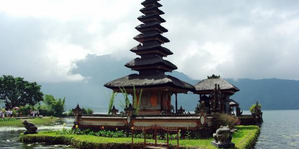 17900823863330_bali1.jpg
